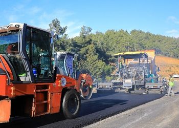 Kavaklıdere’de Yol Çalışmaları Tamamlanıyor