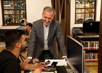Nöbetçi Kitaphaneler Amacına Ulaşıyor